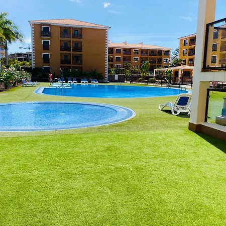Apto El Mocan Swimming Pool דירה *