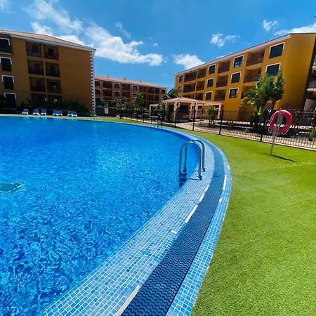 Apto El Mocan Swimming Pool דירה *